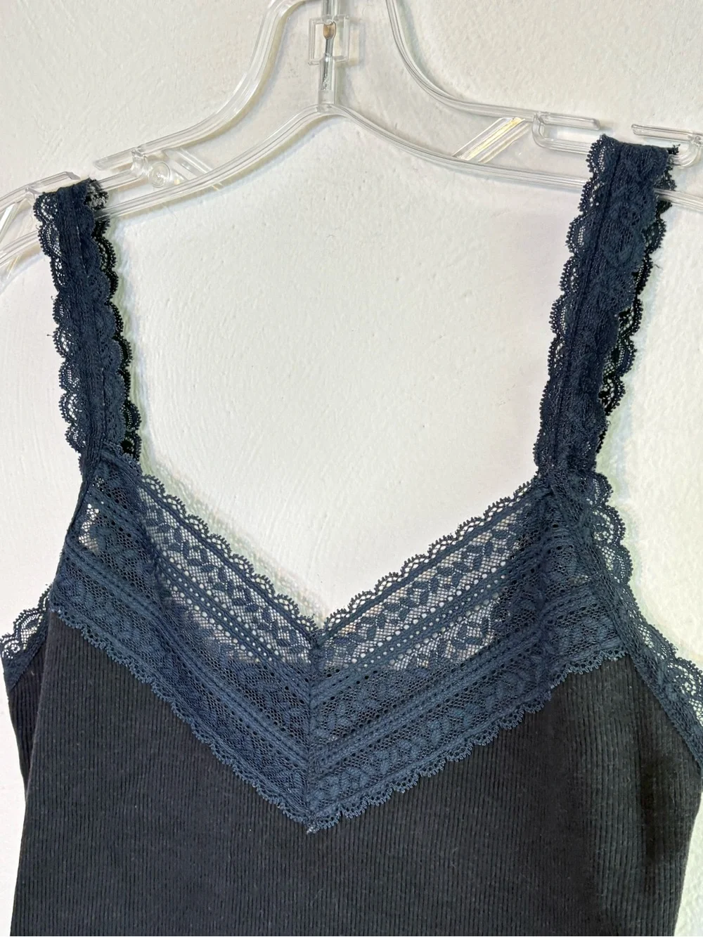 Vintage Y2K Abercrombie & Fitch 2000s Lace Trim Ribbed Cami Tank Top - Picture 8 of 15
